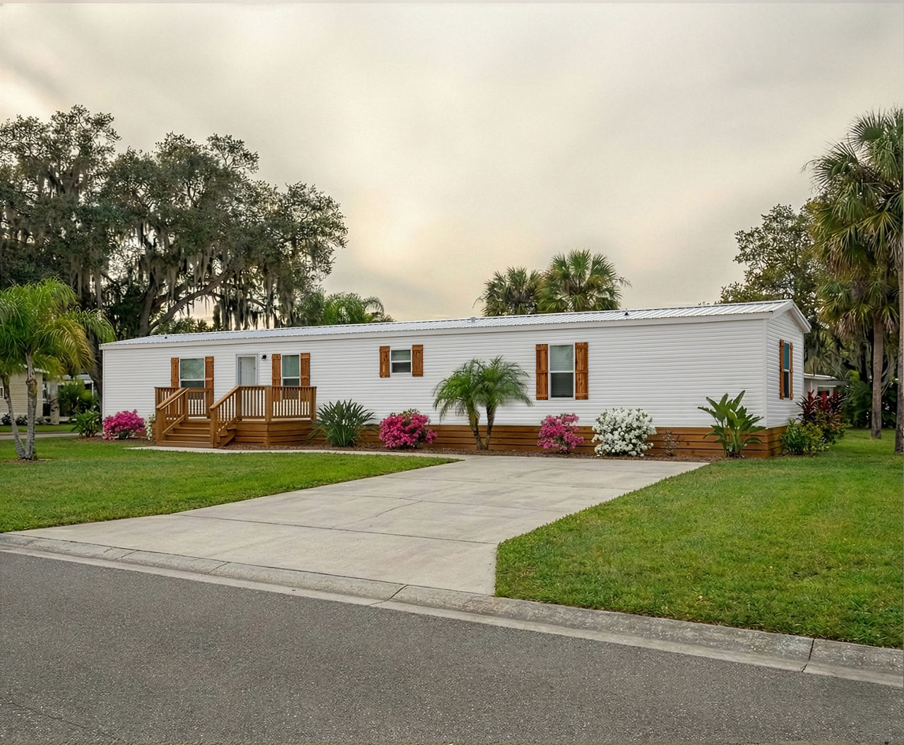 Champion Roseland — 3 bed, 2 bath, 1,140 sq ft new manufactured home