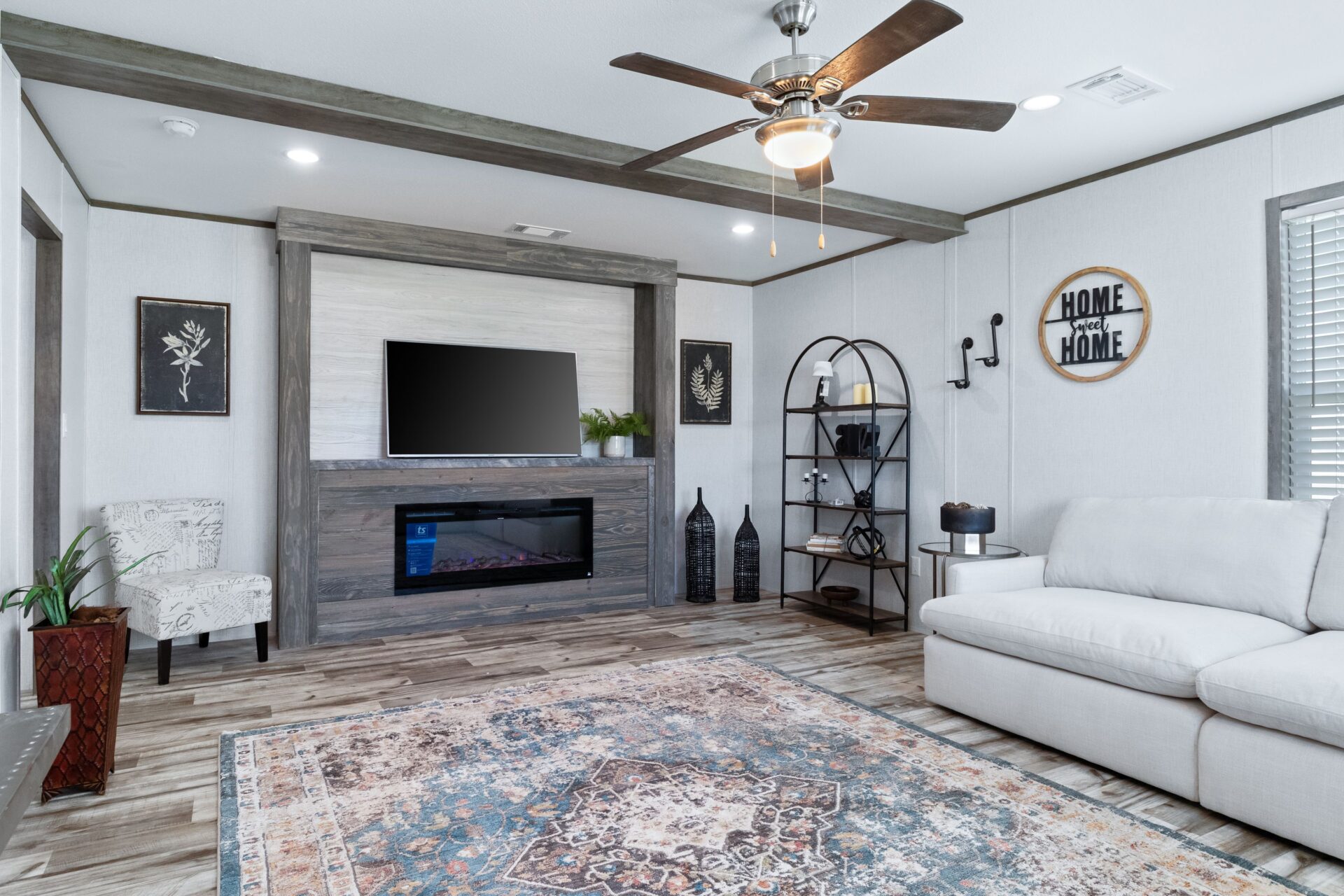 The Royal — 5 bed, 3 bath, 2,040 sq ft new manufactured home